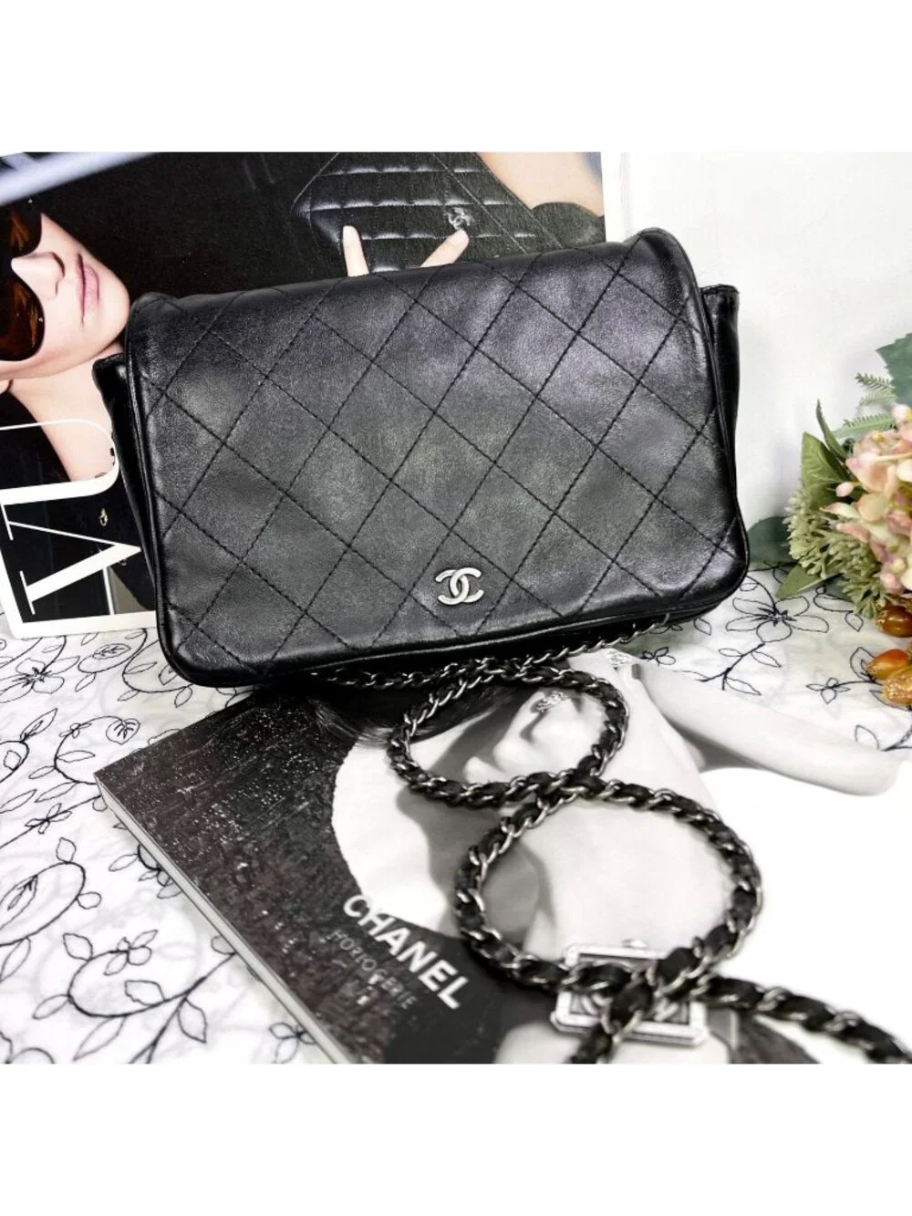 Chanel Chain Shoulder Bag Wallet Quilted